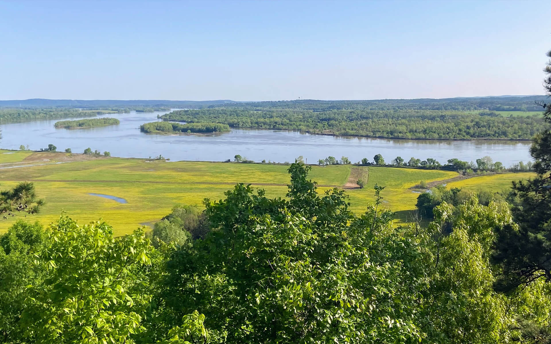 Pinnacle Mountain in Little Rock